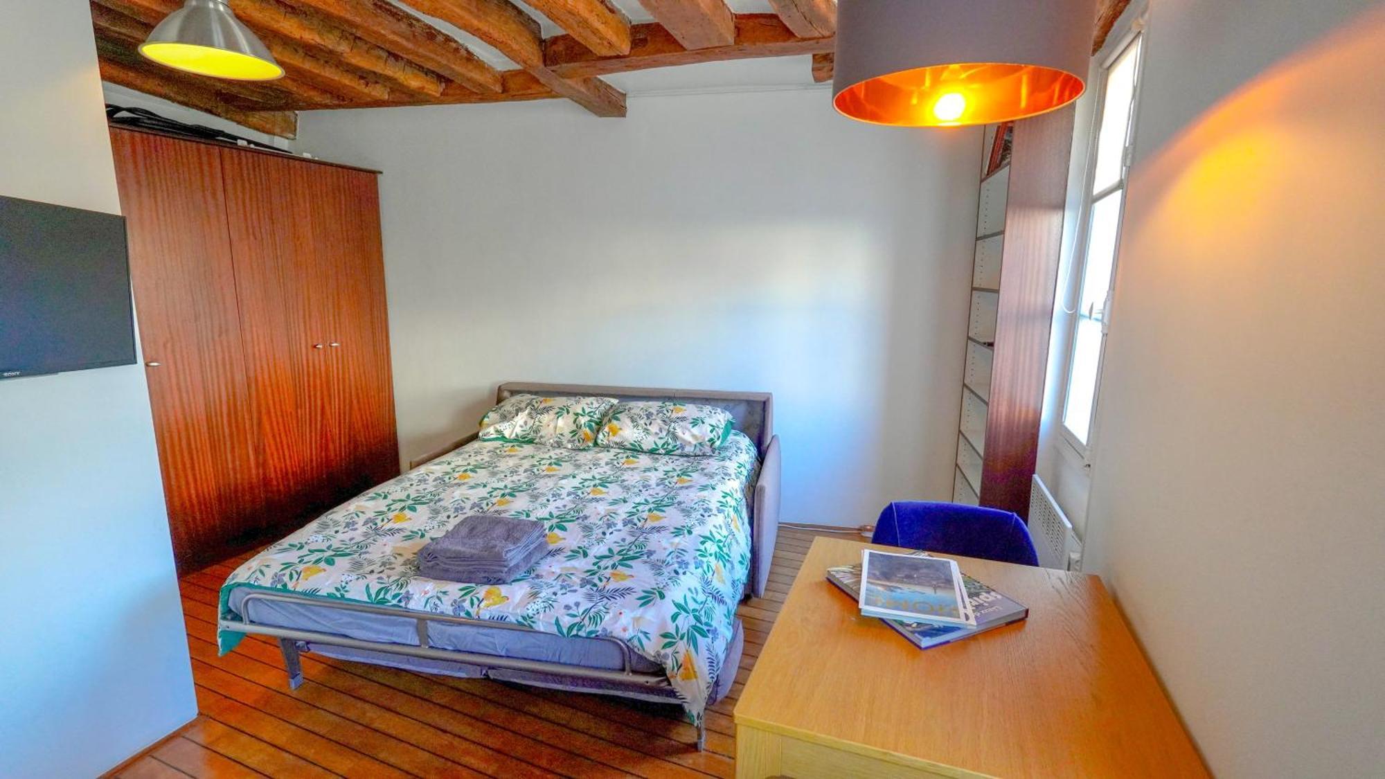Romantic Studio At Quartier Latin Paris Luaran gambar